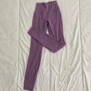 LuluLemon Leggings Size 4 Purple